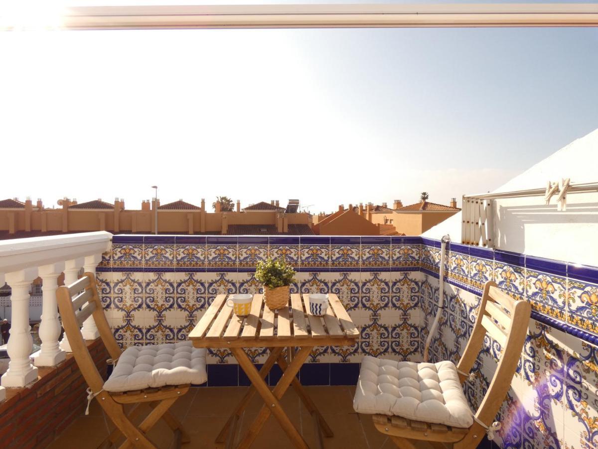 Top Floor Apartment Close To Beach トレ・デ・ベナガルボン エクステリア 写真
