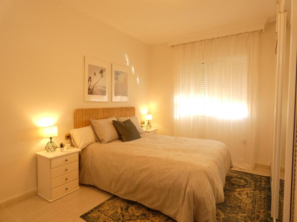 Top Floor Apartment Close To Beach トレ・デ・ベナガルボン エクステリア 写真